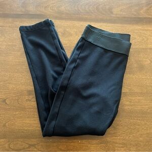 Preowned Ann Taylor Black Elastic Waist Leggings - Petite Medium